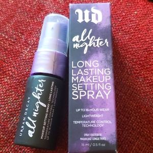 MINI URBAN DECAY ALL-NIGHTER MAKEUP SETTING SPRAY